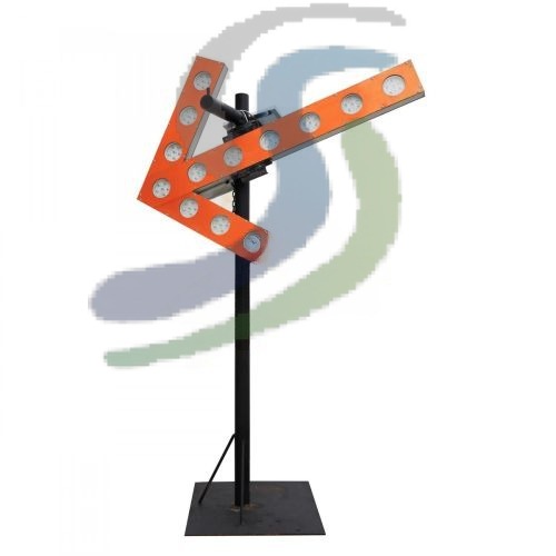Giant Solar Flashing Arrow